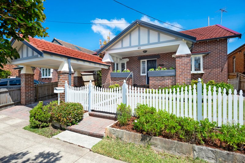 42 Laurel Street, Willoughby NSW 2068