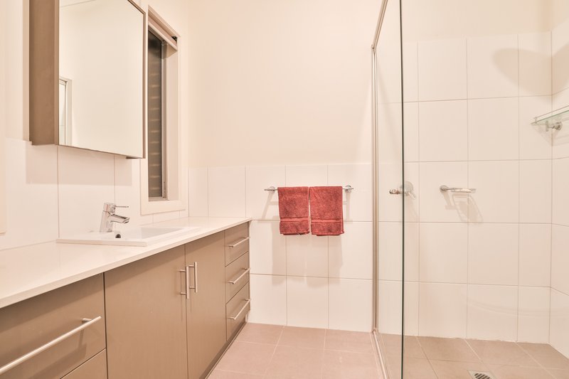 Photo - 42 Leicester Street, Mildura VIC 3500 - Image 6