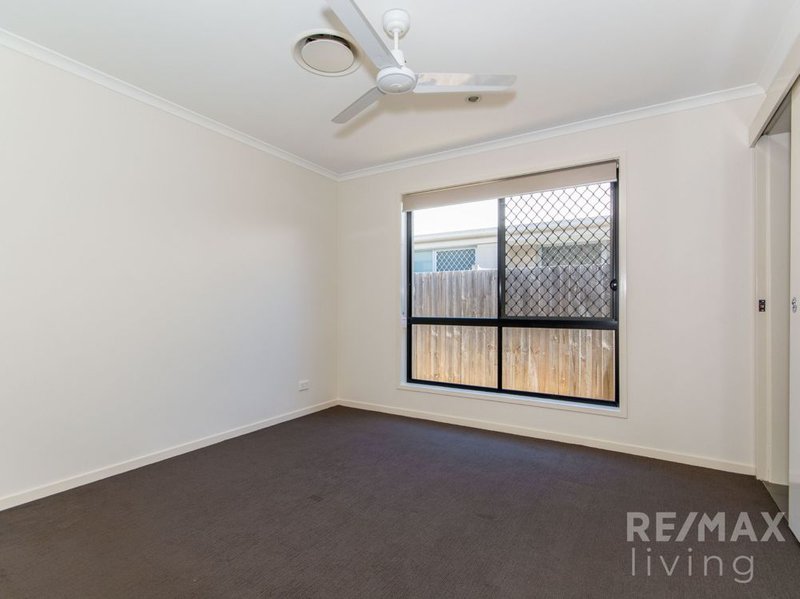 Photo - 42 Lennon Boulevard, Narangba QLD 4504 - Image 9