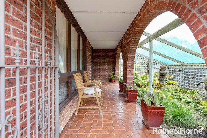 Photo - 42 Leonard Road, Morphett Vale SA 5162 - Image 2