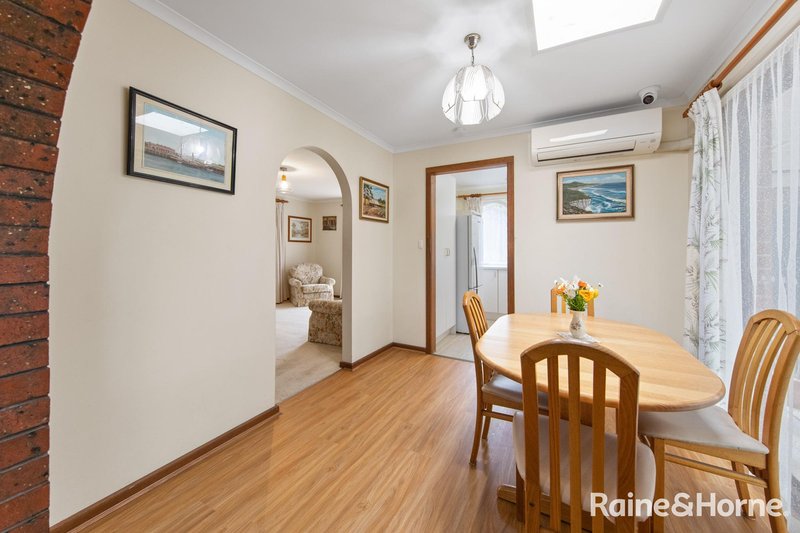 Photo - 42 Leonard Road, Morphett Vale SA 5162 - Image 7