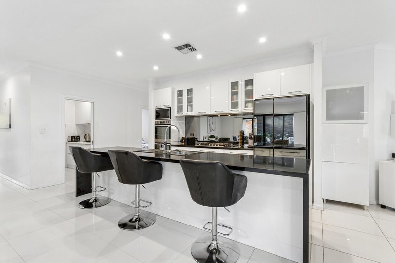 Photo - 42 Light Avenue, Munno Para SA 5115 - Image 3