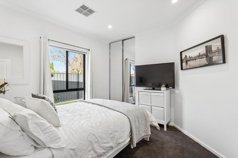 Photo - 42 Light Avenue, Munno Para SA 5115 - Image 13