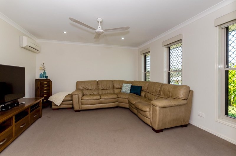 Photo - 42 Liriope Drive, Kirkwood QLD 4680 - Image 7