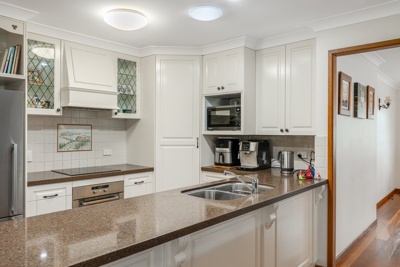 Photo - 42 Lorraine Crescent, Centenary Heights QLD 4350 - Image 5