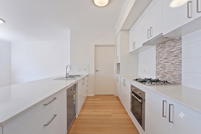Photo - 4/2 Louvre Way, Baldivis WA 6171 - Image 6