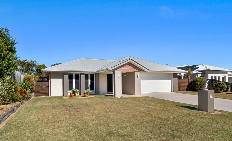 Photo - 42 Lucas Drive, Burrum Heads QLD 4659 - Image 2