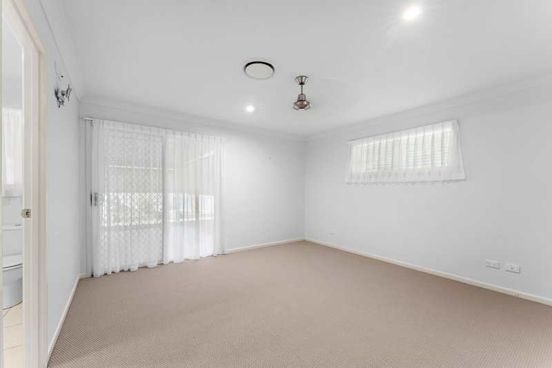 Photo - 42 Lucas Drive, Burrum Heads QLD 4659 - Image 19