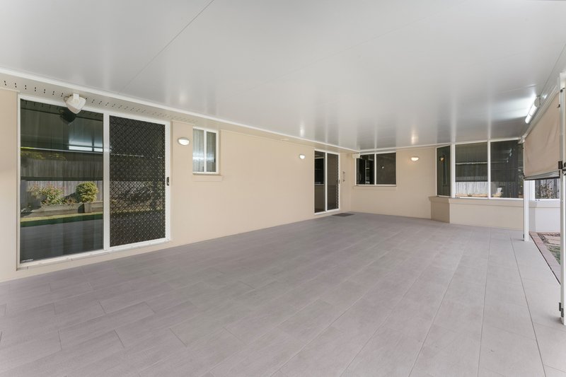 Photo - 42 Lucas Drive, Burrum Heads QLD 4659 - Image 29