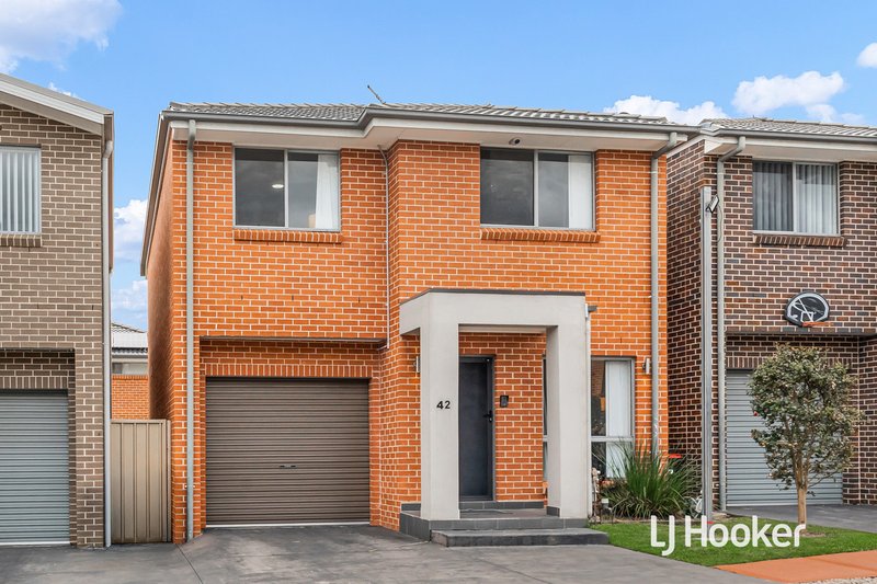 Photo - 42 Ludhiana Glade, Schofields NSW 2762 - Image 1