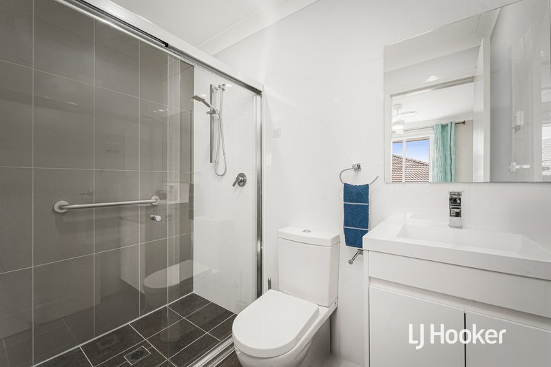 Photo - 42 Ludhiana Glade, Schofields NSW 2762 - Image 7