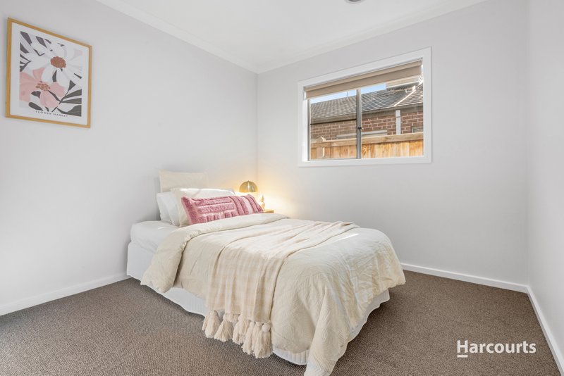 Photo - 42 Madden Boulevard, Tarneit VIC 3029 - Image 9