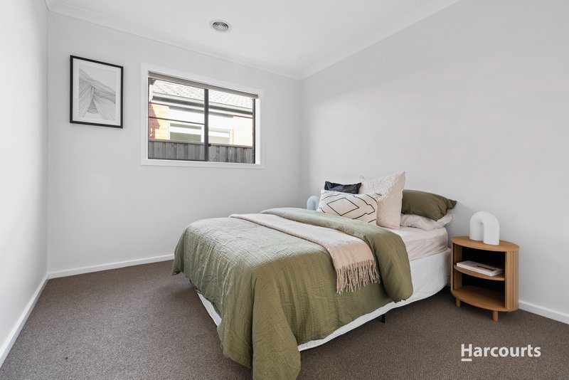 Photo - 42 Madden Boulevard, Tarneit VIC 3029 - Image 10