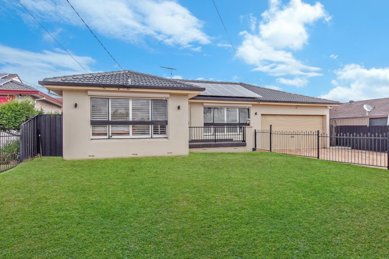 42 Magree Crescent, Chipping Norton NSW 2170