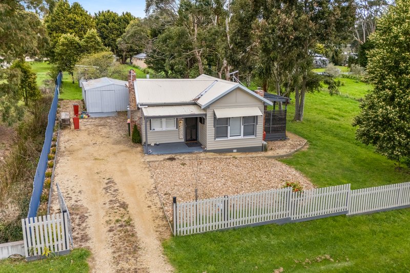 42 Main Road, Mount Egerton VIC 3352