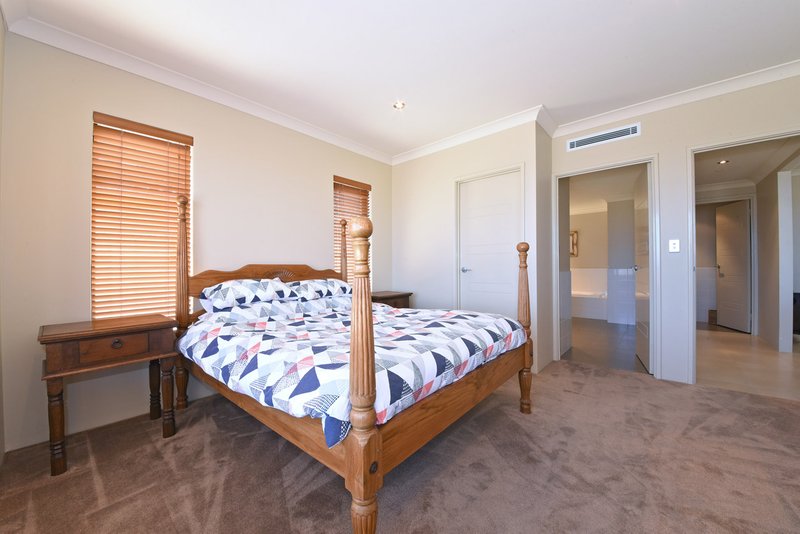 Photo - 42 Mariners View, Mindarie WA 6030 - Image 6