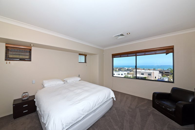 Photo - 42 Mariners View, Mindarie WA 6030 - Image 22