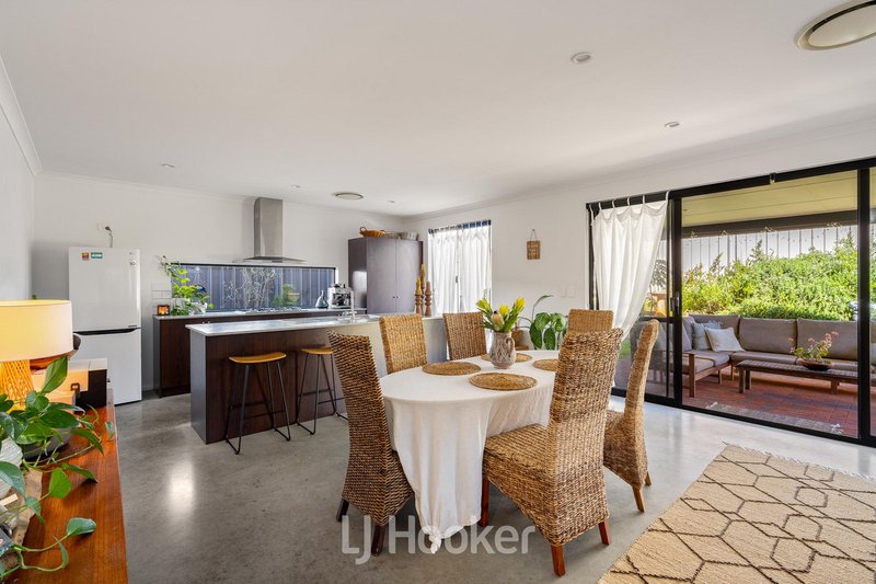 Photo - 42 Martingale Drive, Dunsborough WA 6281 - Image 4