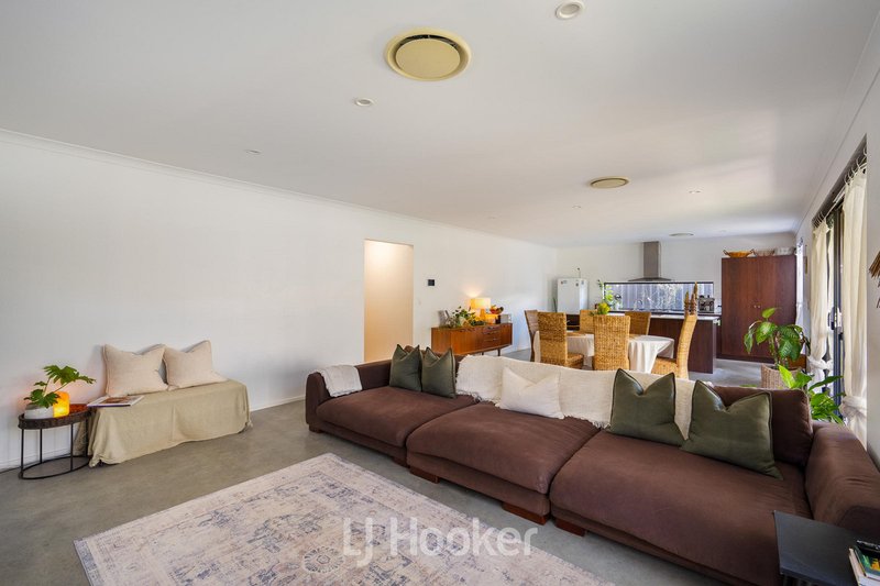 Photo - 42 Martingale Drive, Dunsborough WA 6281 - Image 9