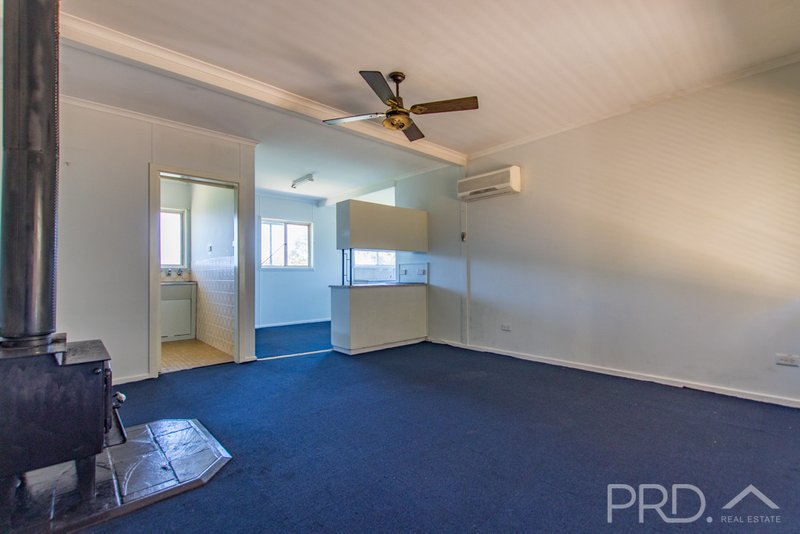 Photo - 42 Mayday Road, Batlow NSW 2730 - Image 3