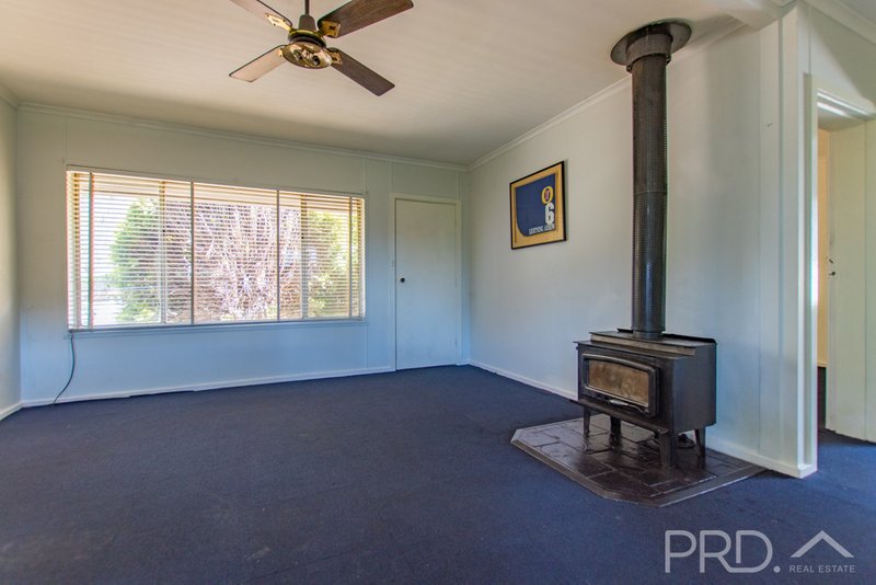 Photo - 42 Mayday Road, Batlow NSW 2730 - Image 4