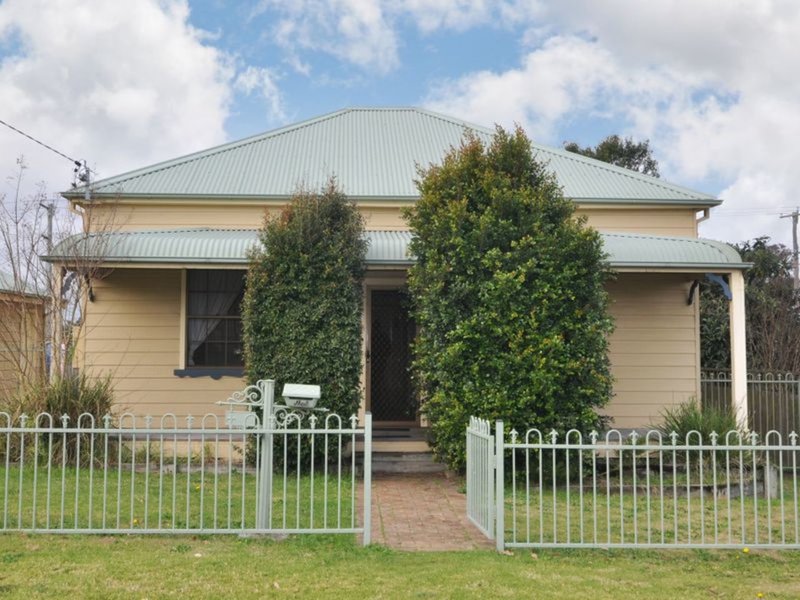 42 Mayfield Street, Cessnock NSW 2325