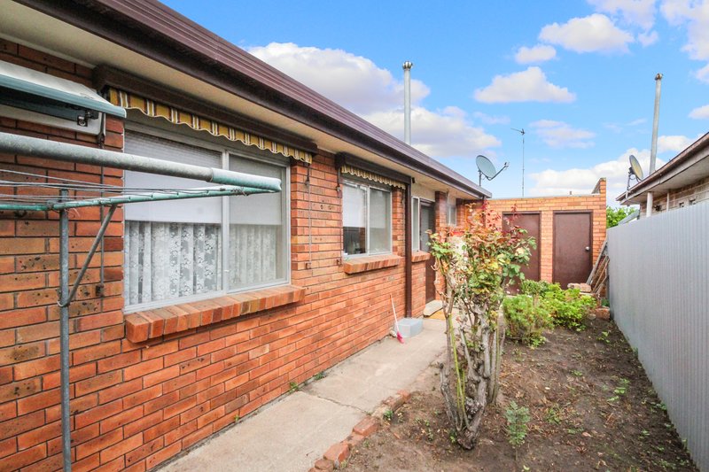 Photo - 4/2 Mclachlan Street, Horsham VIC 3400 - Image 8