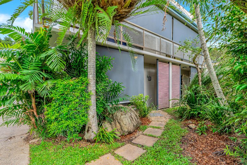 4/2 Mcpherson Close, Edge Hill QLD 4870