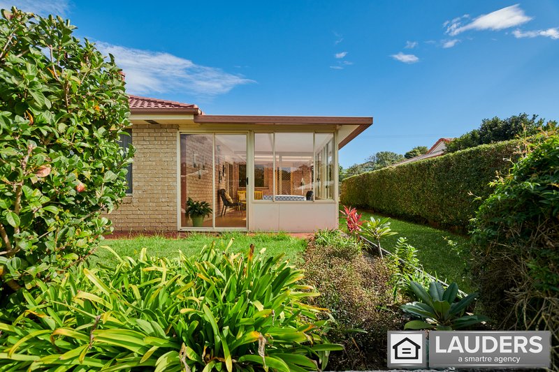 Photo - 42 Medowie Road, Old Bar NSW 2430 - Image 5