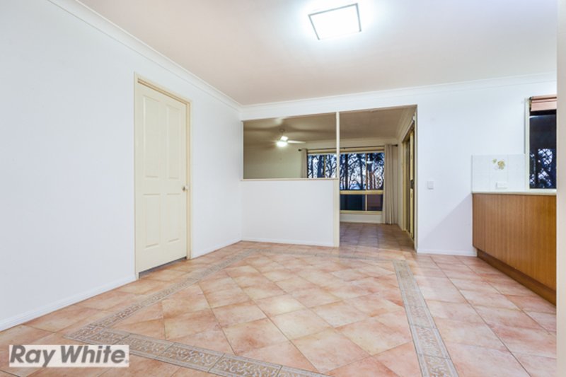 Photo - 42 Melaleuca Crescent, Rothwell QLD 4022 - Image 9