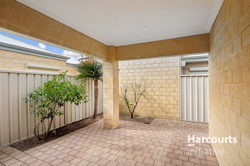 Photo - 42 Mentone Road, Balga WA 6061 - Image 13