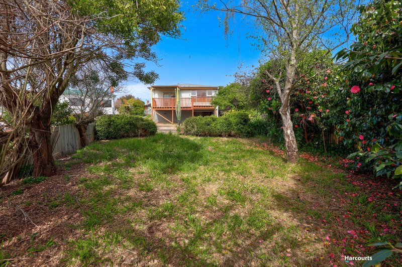 Photo - 42 Middle Road, Devonport TAS 7310 - Image 16