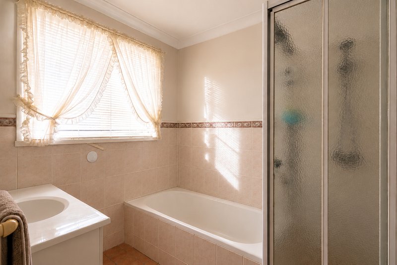 Photo - 42 Middleton Crescent, Bidwill NSW 2770 - Image 9