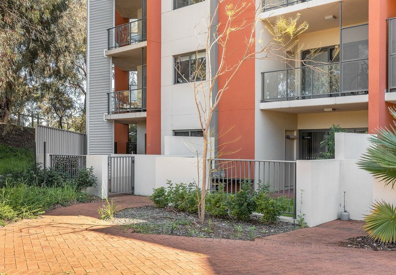 4/2 Molloy Promenade, Joondalup WA 6027