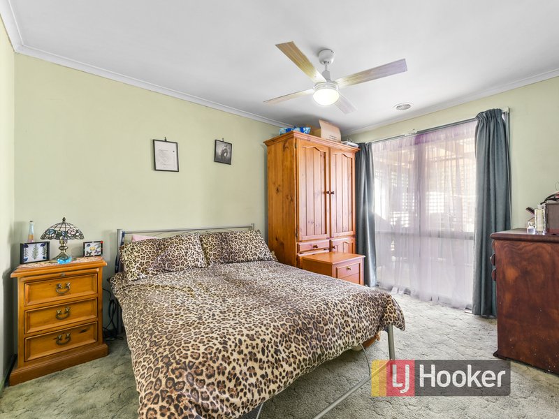 Photo - 42 Monahans Road, Cranbourne VIC 3977 - Image 10