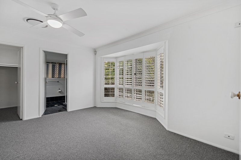 Photo - 42 Morfantaine Terrace, Parkwood QLD 4214 - Image 6