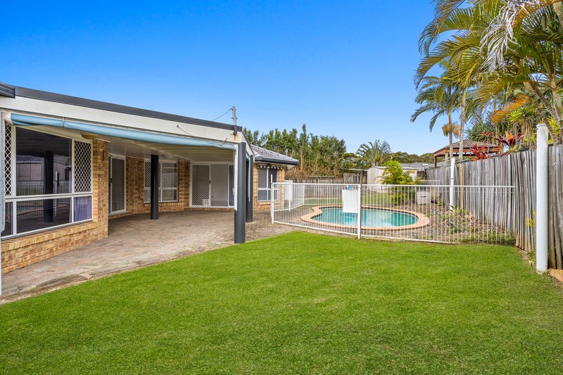 Photo - 42 Morfantaine Terrace, Parkwood QLD 4214 - Image 10
