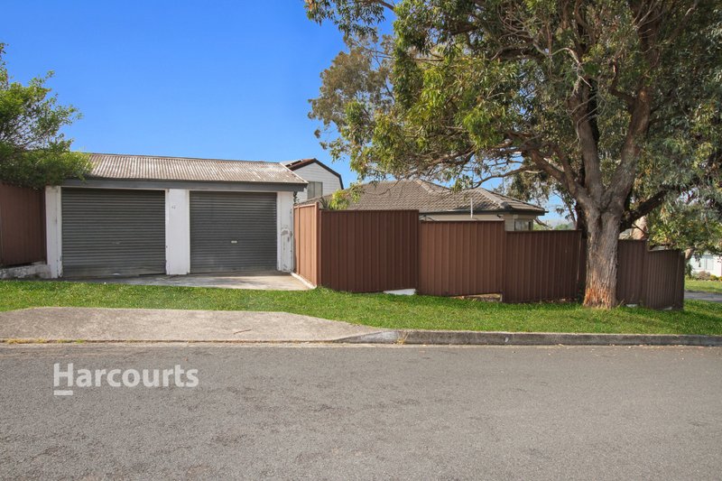 Photo - 42 Morse Avenue, Kanahooka NSW 2530 - Image 9