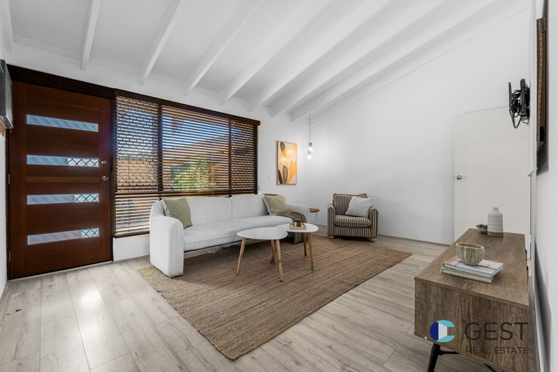 Photo - 4/2 Nagel Place, Dianella WA 6059 - Image 2