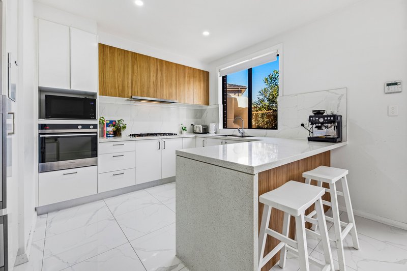 Photo - 42 Neptune Circuit, Schofields NSW 2762 - Image 2