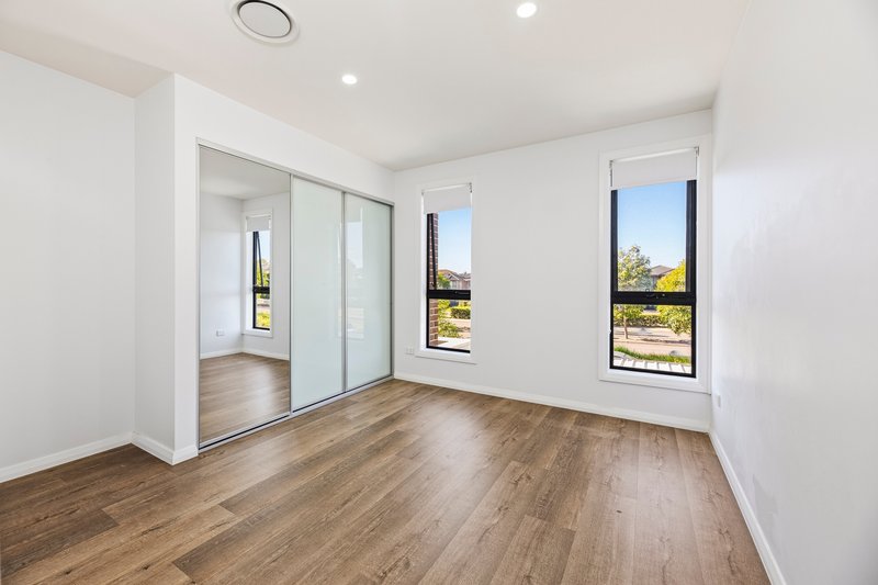 Photo - 42 Neptune Circuit, Schofields NSW 2762 - Image 5