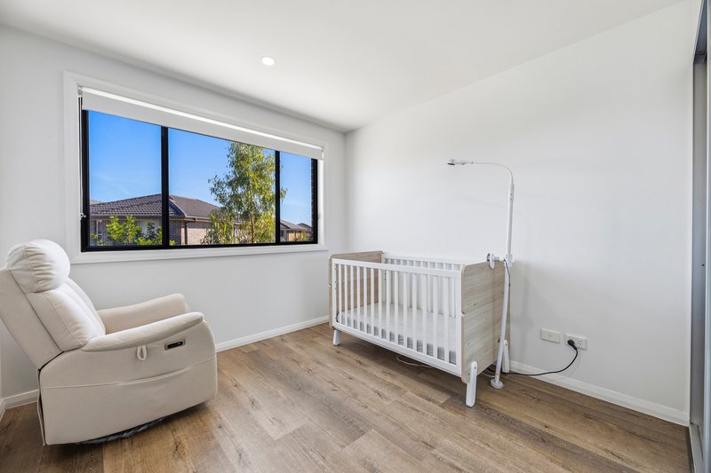 Photo - 42 Neptune Circuit, Schofields NSW 2762 - Image 7
