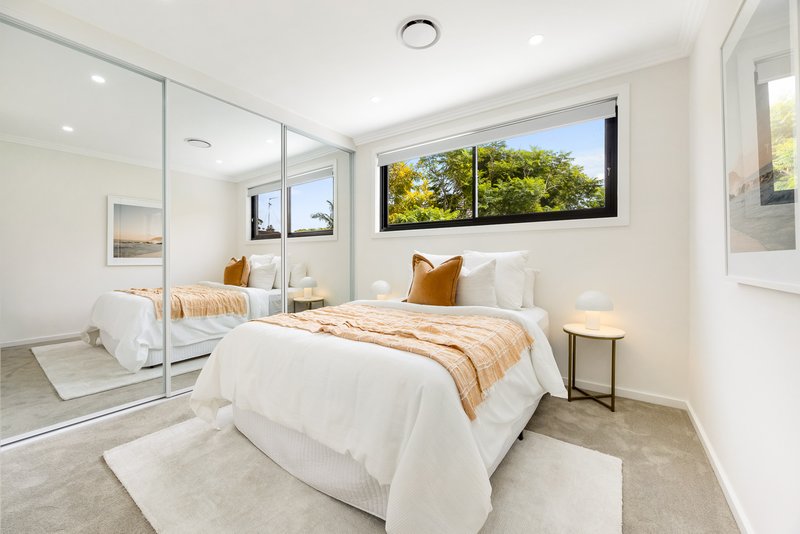 Photo - 42 New Orleans Crescent, Maroubra NSW 2035 - Image 6