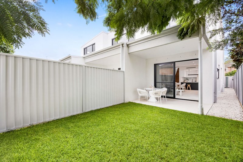 Photo - 42 New Orleans Crescent, Maroubra NSW 2035 - Image 8