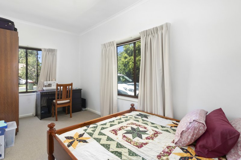 Photo - 42 Nimbin Street, Narrabundah ACT 2604 - Image 9