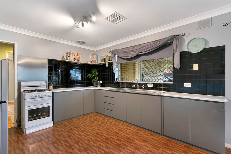 Photo - 42 Norbury Drive, Salisbury Downs SA 5108 - Image 3