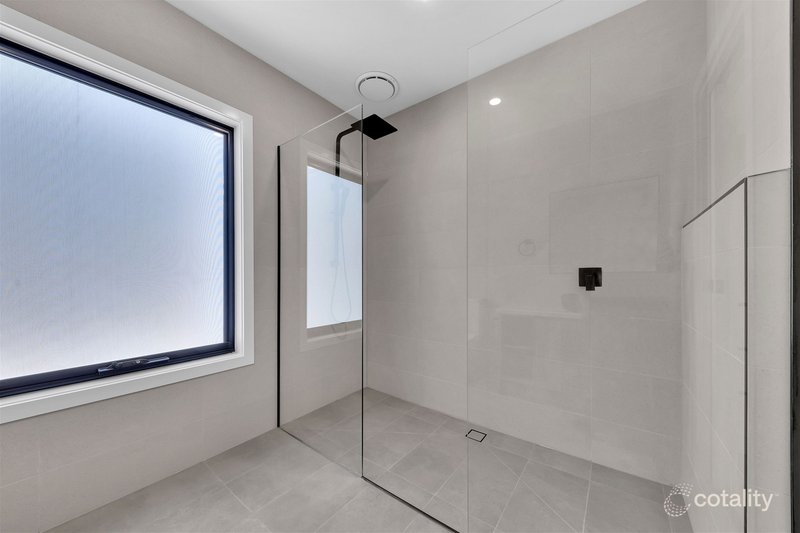 Photo - 42 Nubeena Crescent, Donnybrook VIC 3064 - Image 9