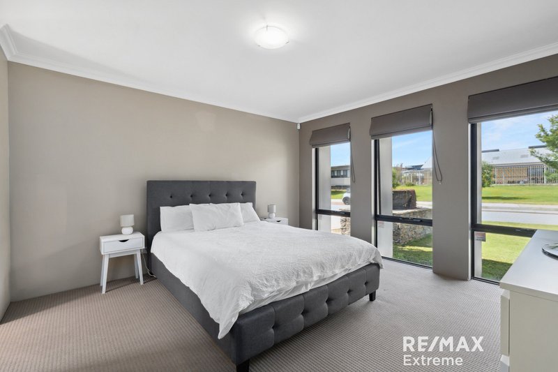 Photo - 42 Olivedale Road, Madeley WA 6065 - Image 12