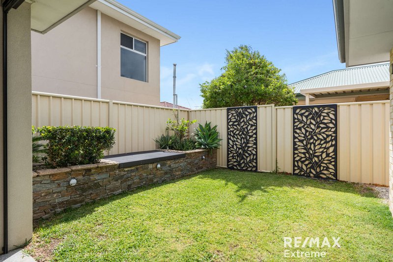 Photo - 42 Olivedale Road, Madeley WA 6065 - Image 24