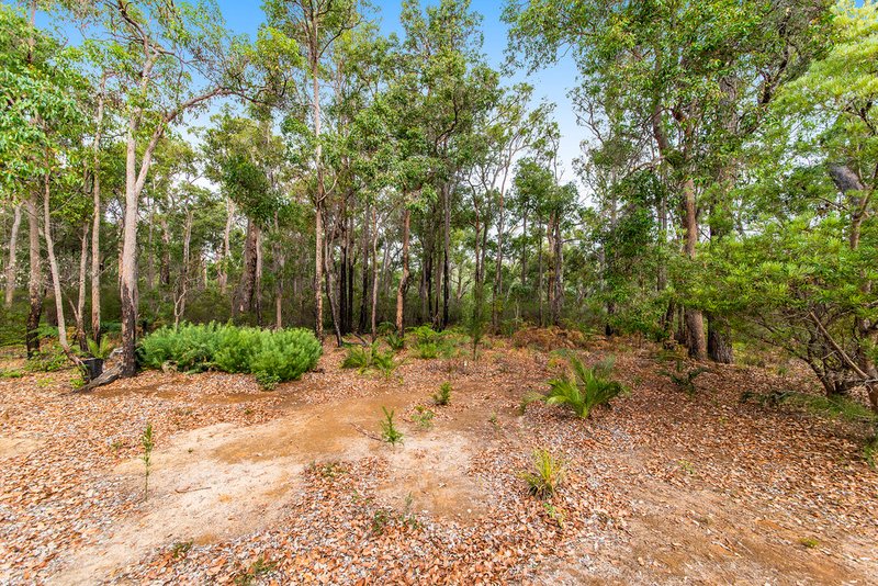 Photo - 42 Orchid Place, Nannup WA 6275 - Image 2